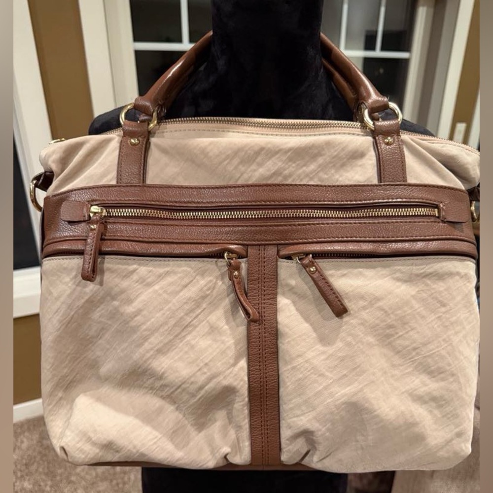 Beautiful Banana Republic Business Bag